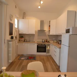  Apartment Via Da Velo 8 Italy