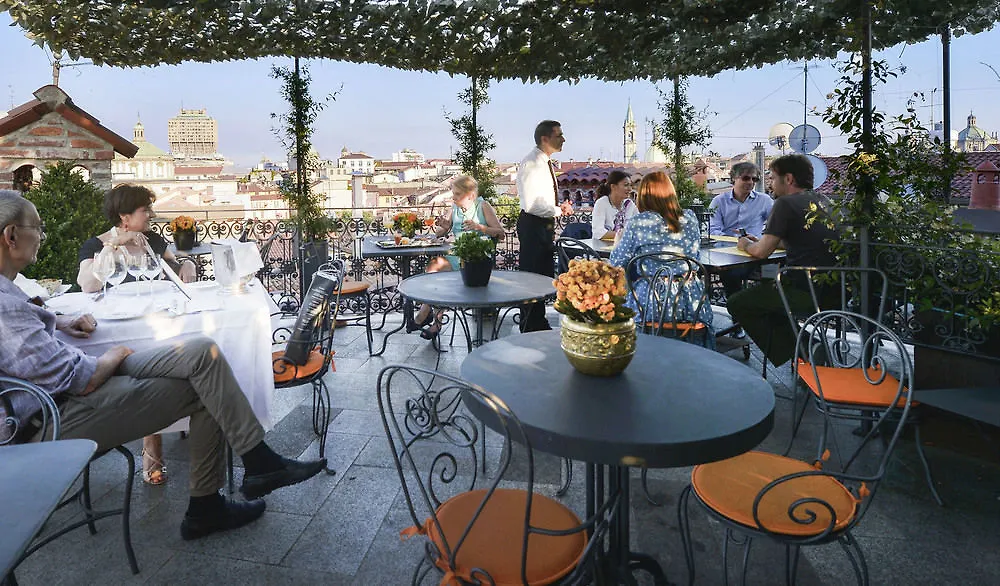 Hotel Santa Marta Suites Milan